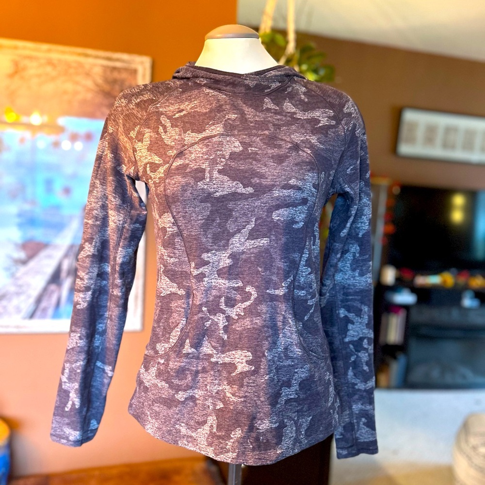 Lululemon grey camo hoodie BRAND NEW